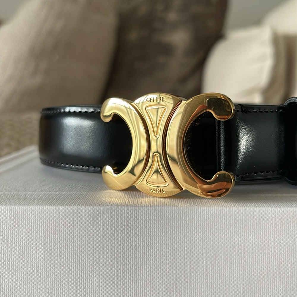CELINE Medium Triomphe Belt